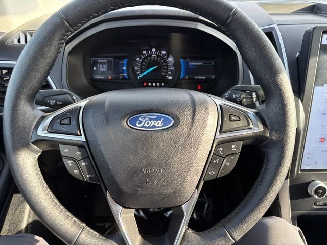 2024 Ford Edge SEL Random Lake WI