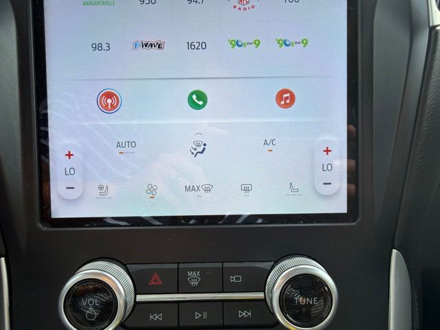 2024 Ford Edge SEL Random Lake WI