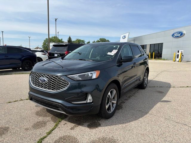 2024 Ford Edge SEL Random Lake WI