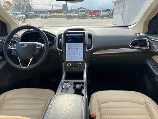 2024 Ford Edge SEL Random Lake WI