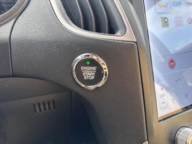 2024 Ford Edge SEL Random Lake WI