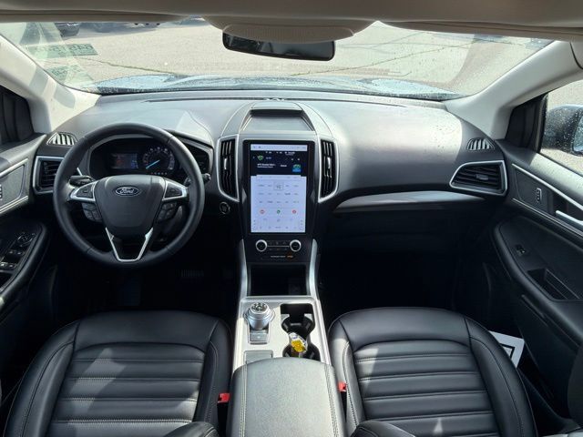 2024 Ford Edge SEL Random Lake WI