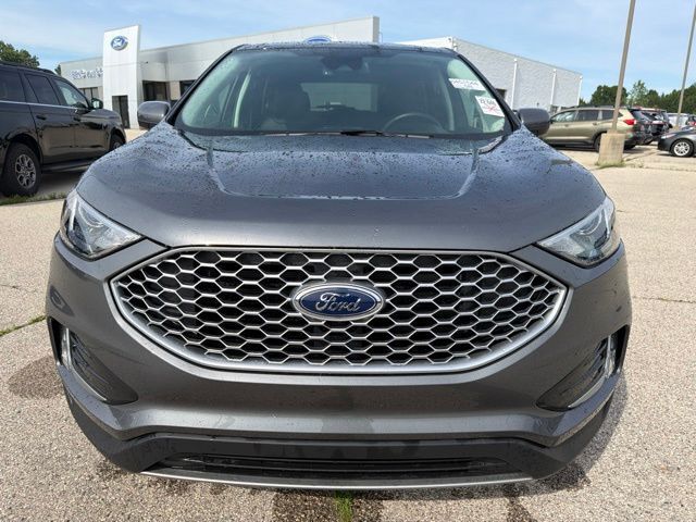 2024 Ford Edge SEL Random Lake WI