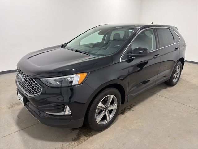 2024 Ford Edge SEL Pine River MN