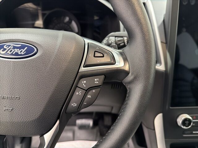 2024 Ford Edge SEL Pine River MN