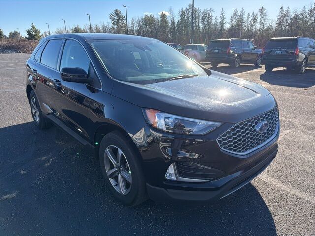 2024 Ford Edge SEL Pine River MN
