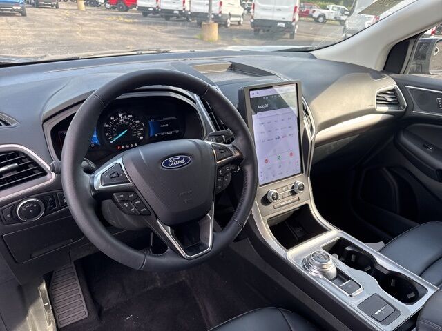 2024 Ford Edge SEL Pine River MN