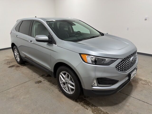 2024 Ford Edge SEL Pine River MN