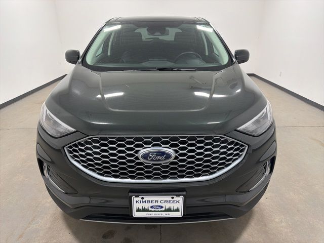 2024 Ford Edge SEL Pine River MN