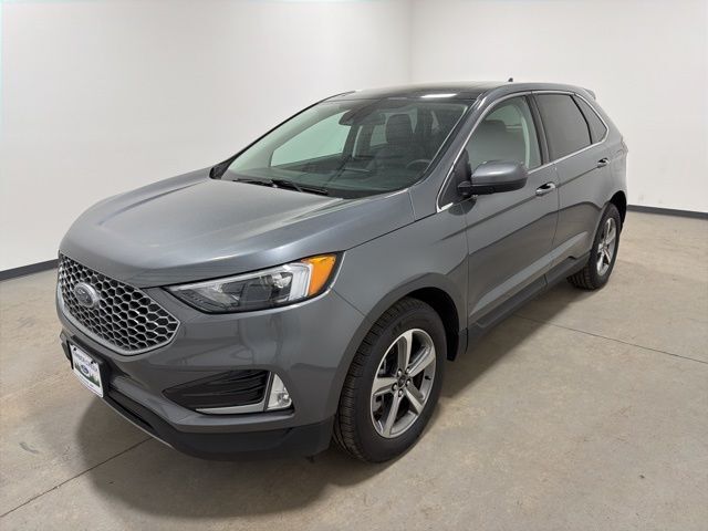 2024 Ford Edge SEL Pine River MN
