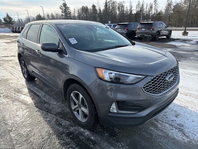 2024 Ford Edge SEL Pine River MN