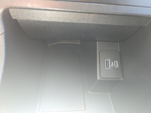 2024 Ford Edge SEL West Burlington IA