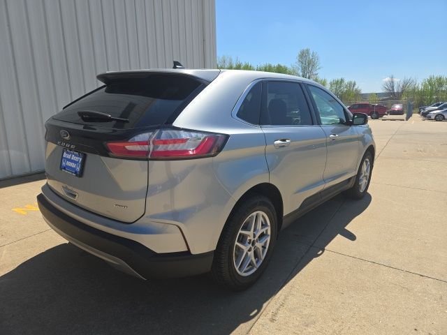 2024 Ford Edge SEL West Burlington IA