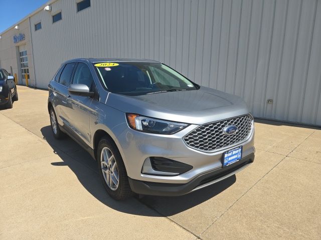 2024 Ford Edge SEL West Burlington IA