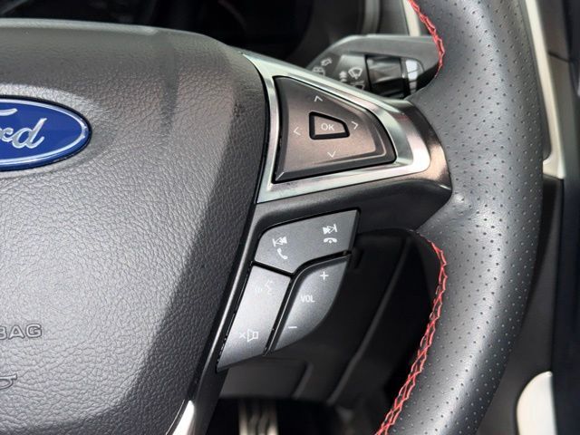 2024 Ford Edge ST Line Pine River MN