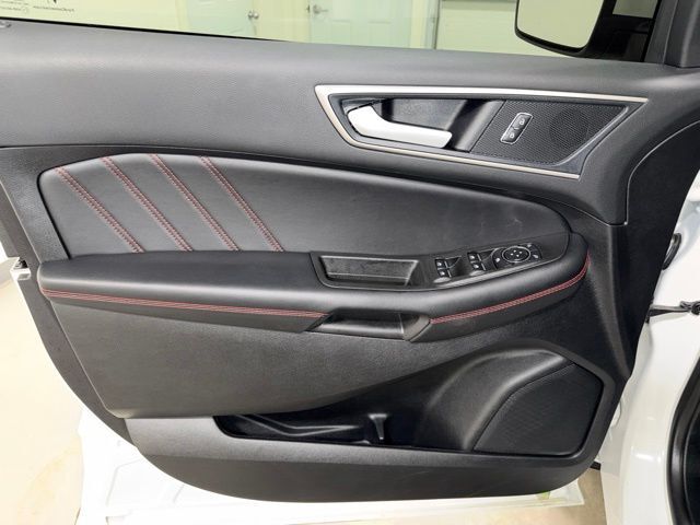 2024 Ford Edge ST Line Pine River MN