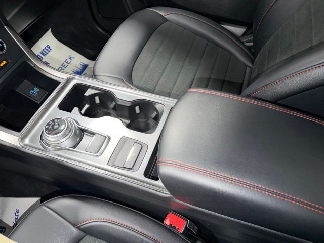 2024 Ford Edge ST Line Pine River MN