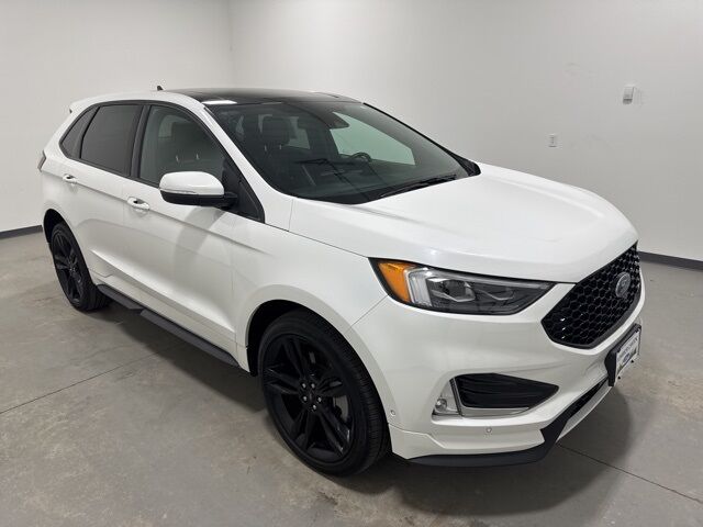 2024 Ford Edge ST Pine River MN