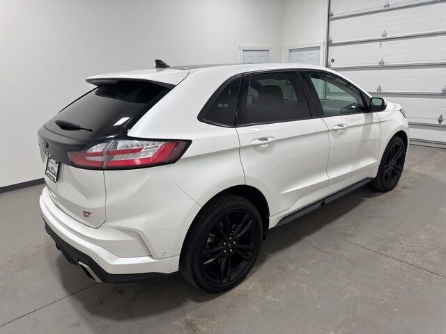 2024 Ford Edge ST Pine River MN