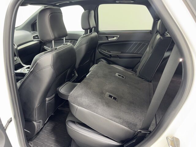 2024 Ford Edge ST Pine River MN
