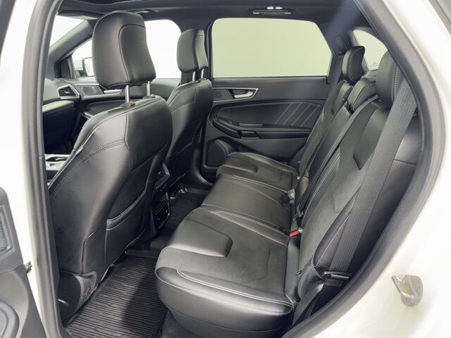2024 Ford Edge ST Pine River MN