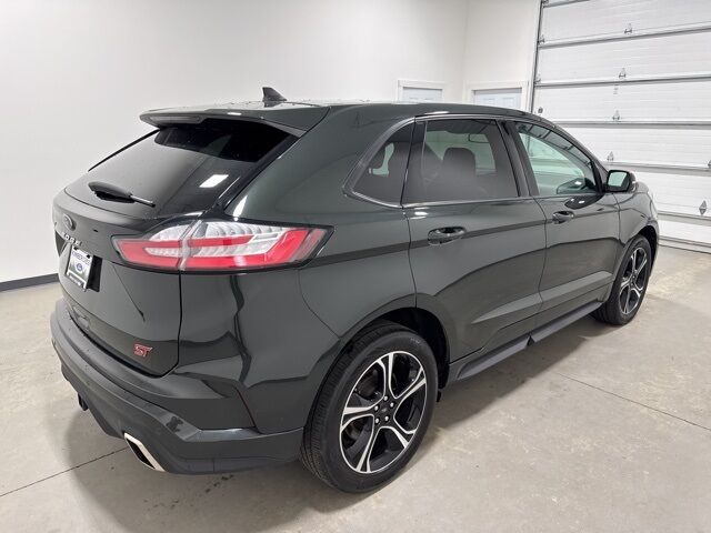 2024 Ford Edge ST Pine River MN