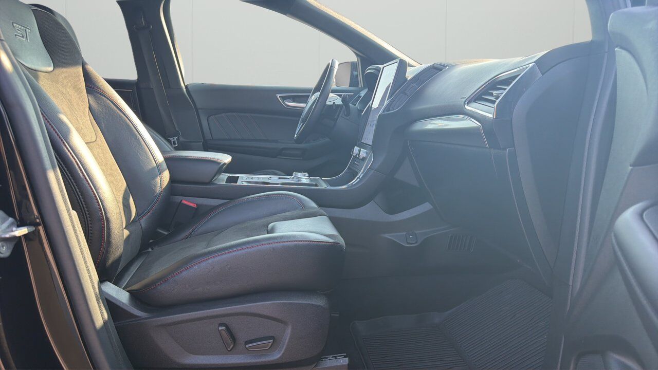 2024 Ford Edge ST Sherwood Park AB