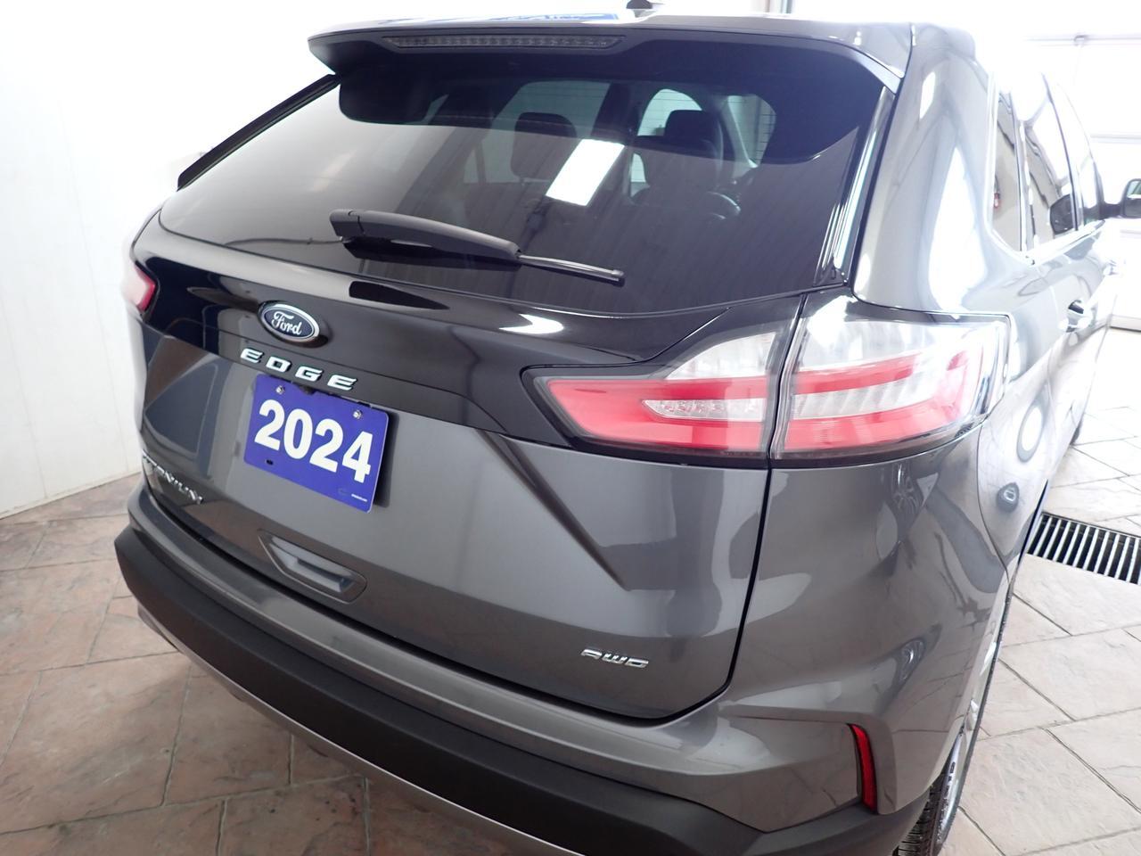2024 Ford Edge Titanium AWD LEATHER SUNROOF Listowel ON