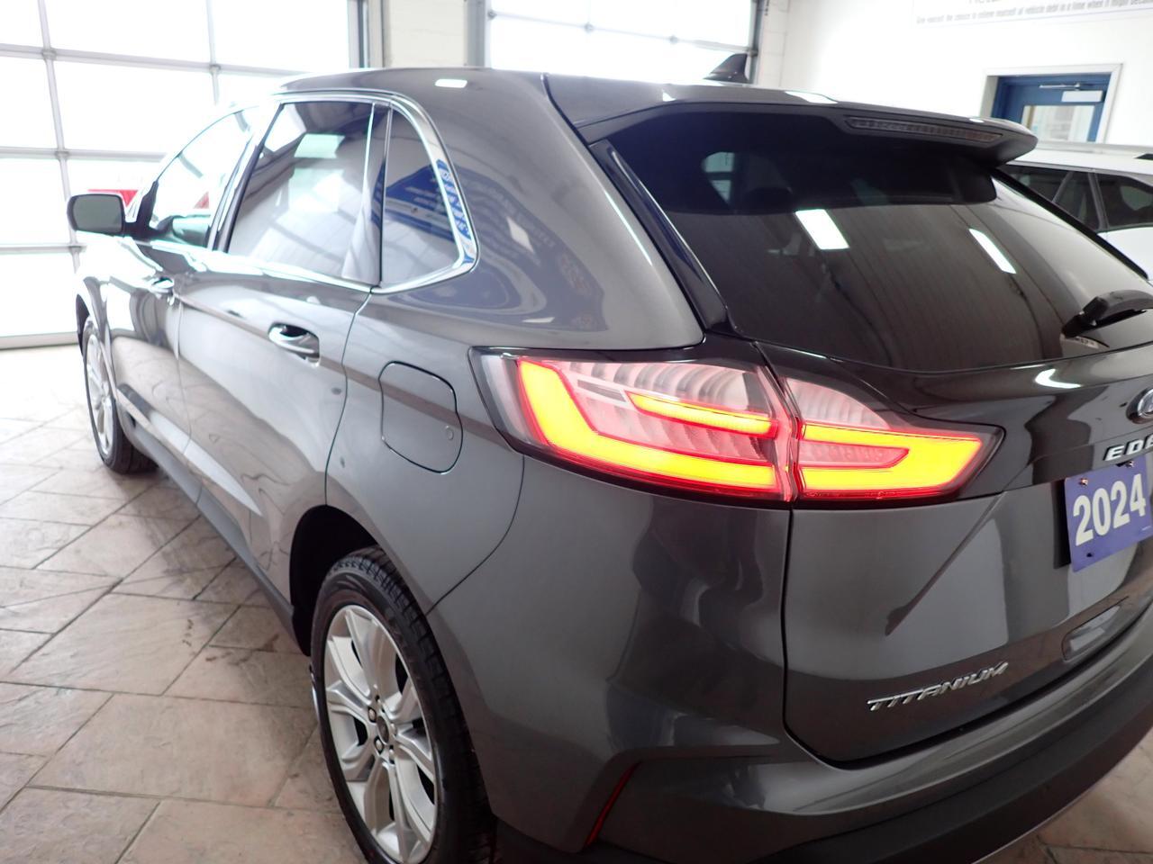 2024 Ford Edge Titanium AWD LEATHER SUNROOF Listowel ON