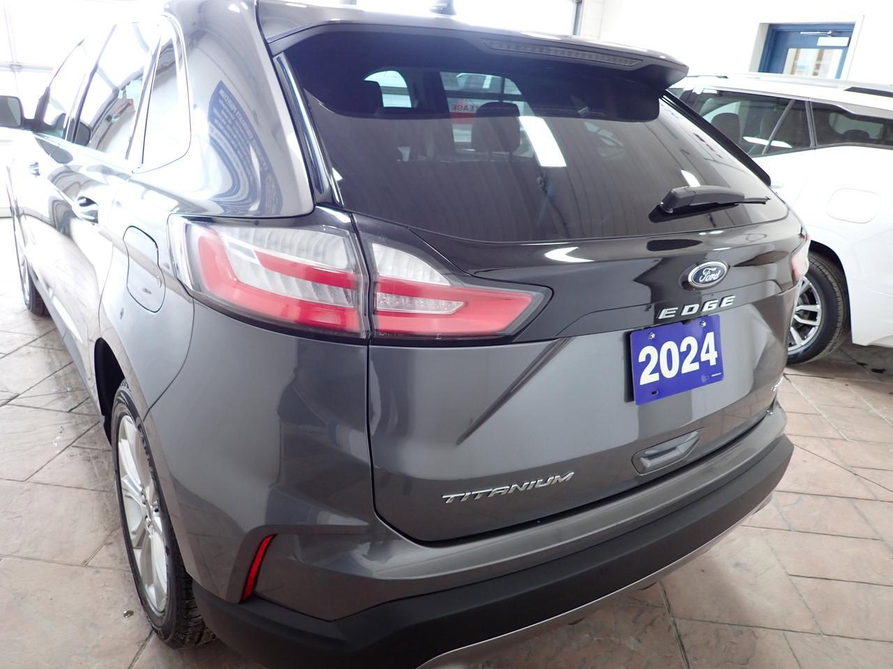2024 Ford Edge Titanium AWD LEATHER SUNROOF Listowel ON