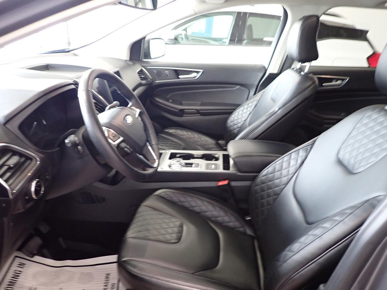 2024 Ford Edge Titanium AWD LEATHER SUNROOF Listowel ON