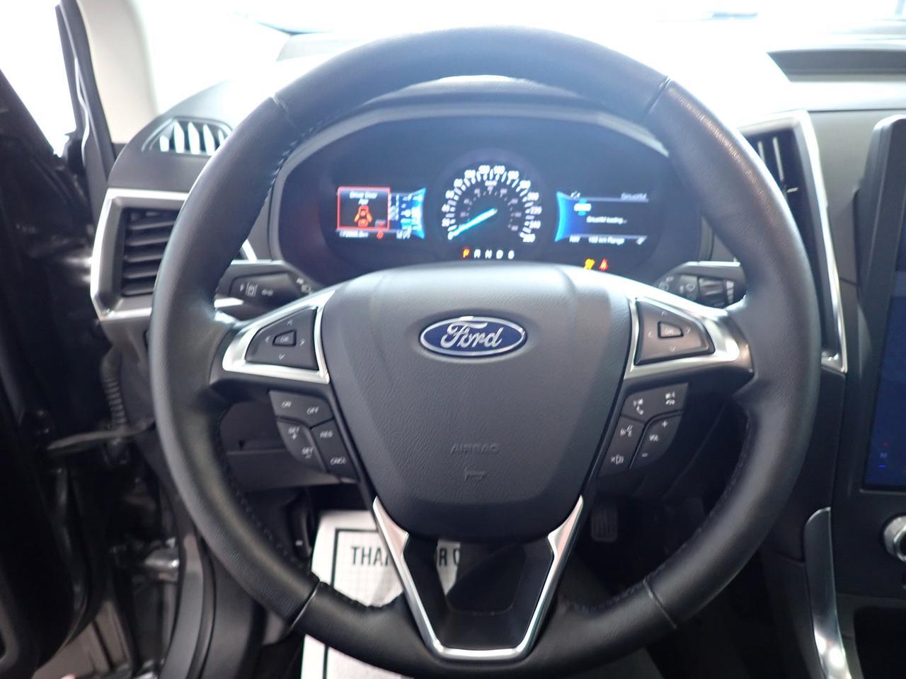 2024 Ford Edge Titanium AWD LEATHER SUNROOF Listowel ON