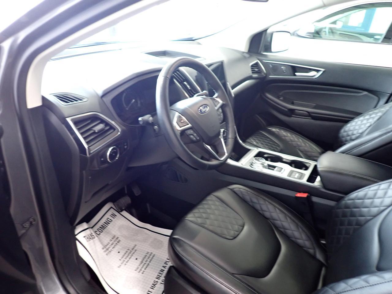 2024 Ford Edge Titanium AWD LEATHER SUNROOF Listowel ON