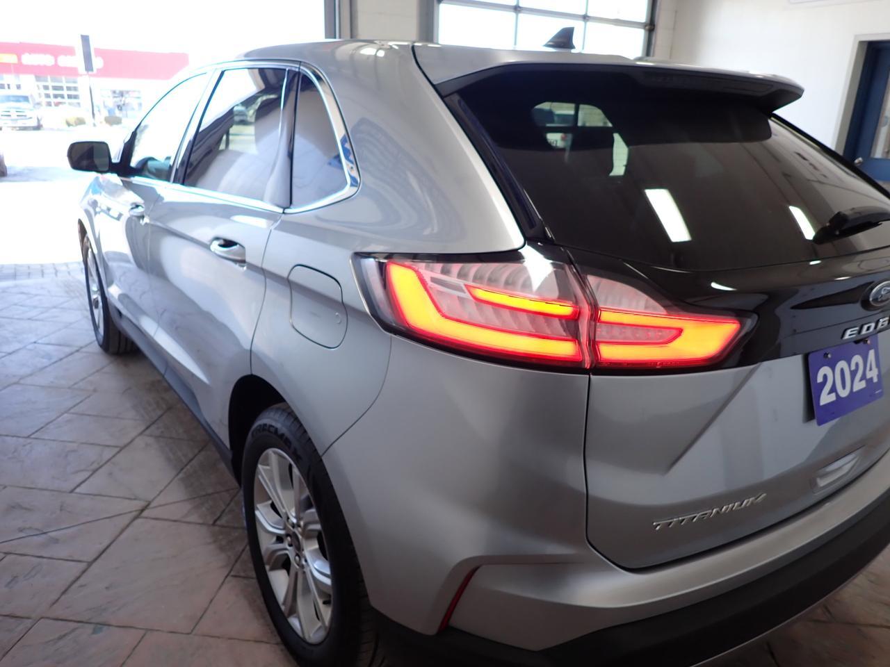 2024 Ford Edge Titanium AWD LEATHER SUNROOF Listowel ON