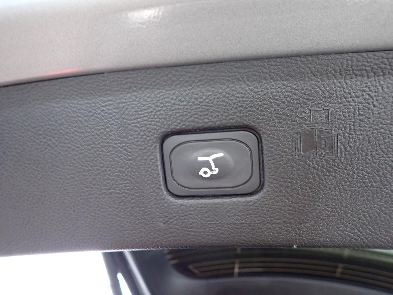 2024 Ford Edge Titanium AWD LEATHER SUNROOF Listowel ON