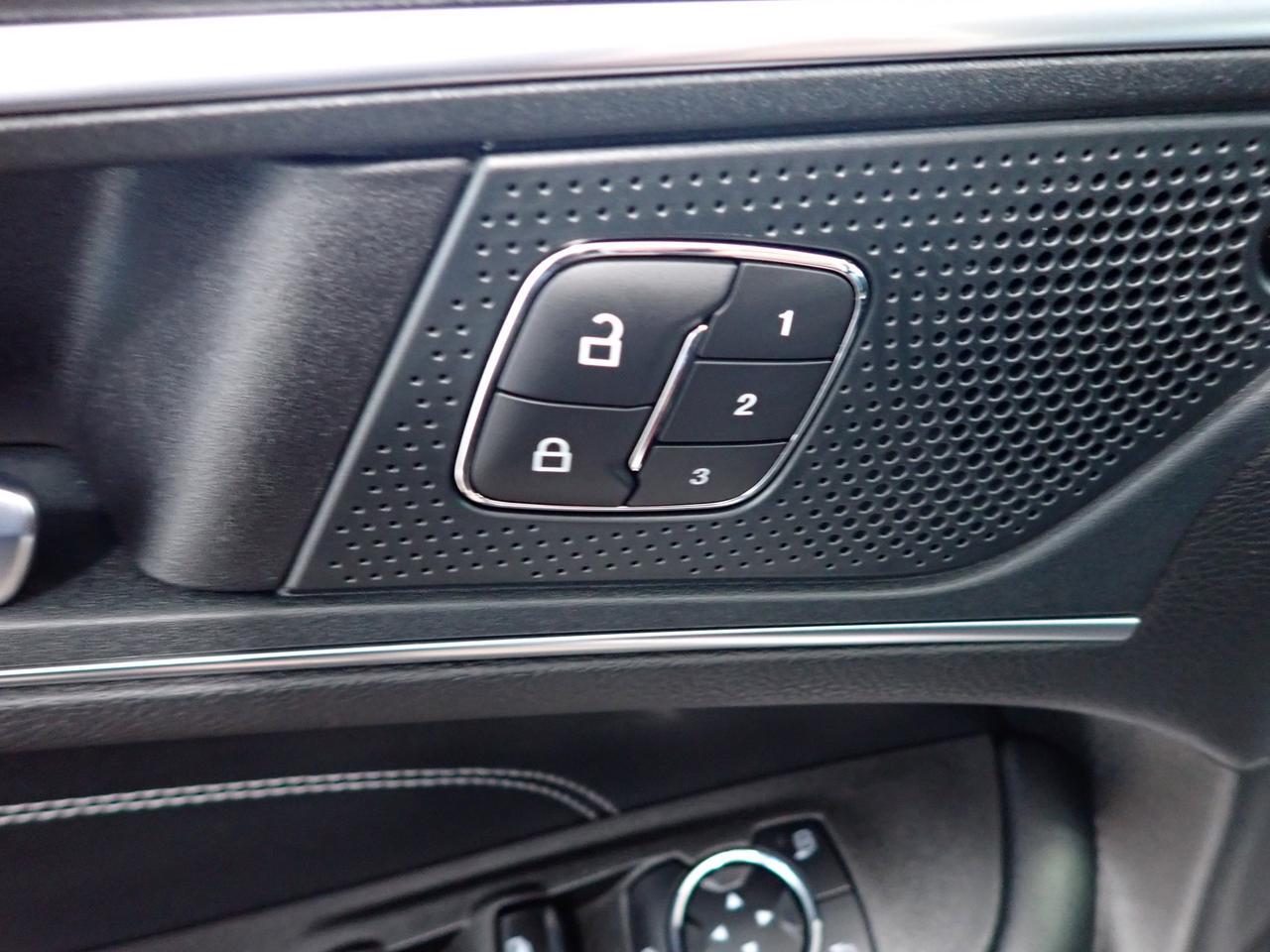 2024 Ford Edge Titanium AWD LEATHER SUNROOF Listowel ON