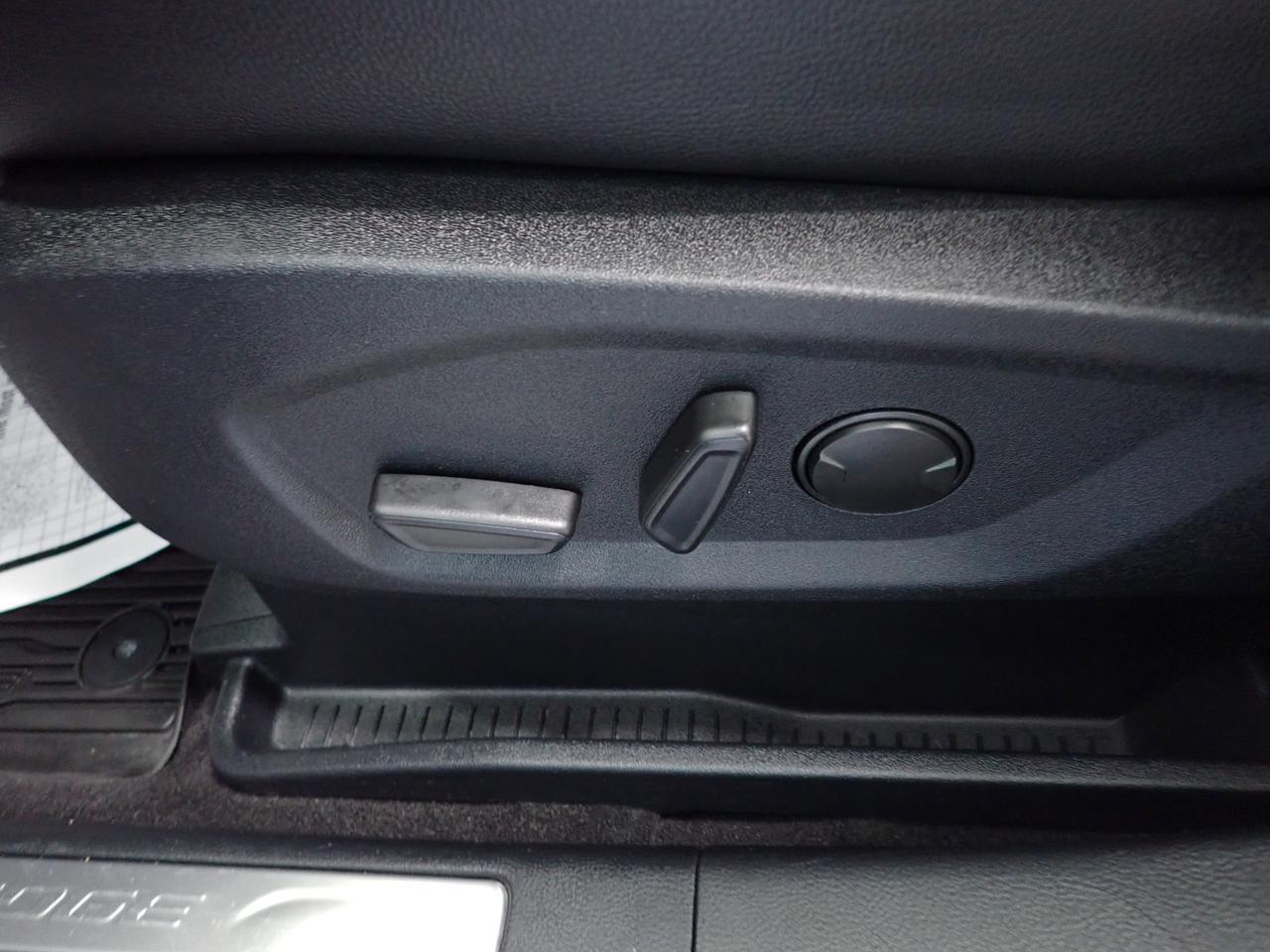 2024 Ford Edge Titanium AWD LEATHER SUNROOF Listowel ON