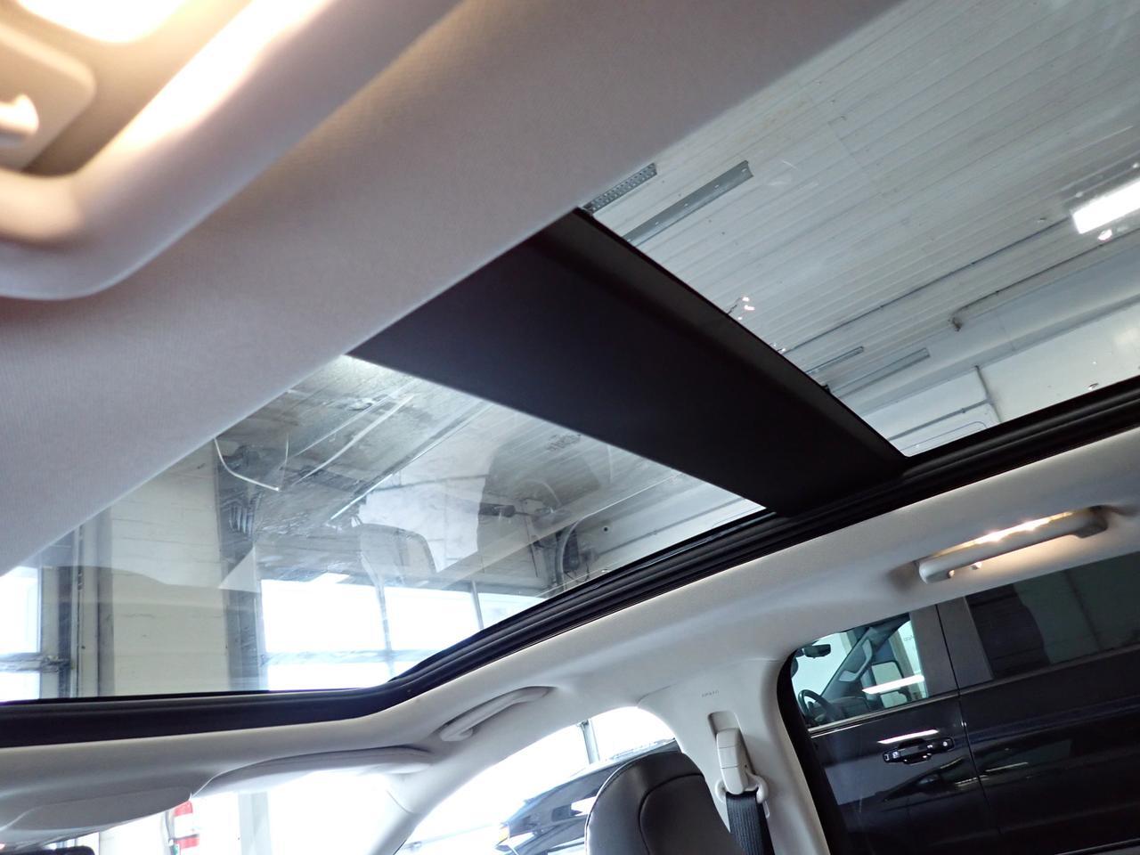 2024 Ford Edge Titanium AWD LEATHER SUNROOF Listowel ON