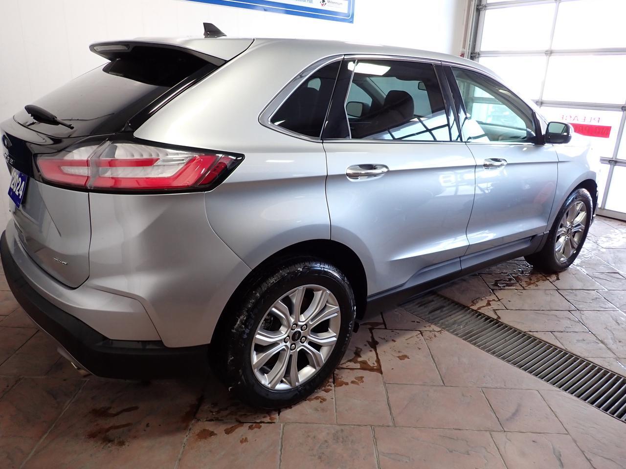 2024 Ford Edge Titanium AWD LEATHER SUNROOF Listowel ON