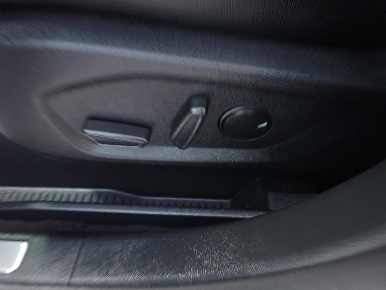 2024 Ford Edge Titanium AWD LEATHER SUNROOF Listowel ON