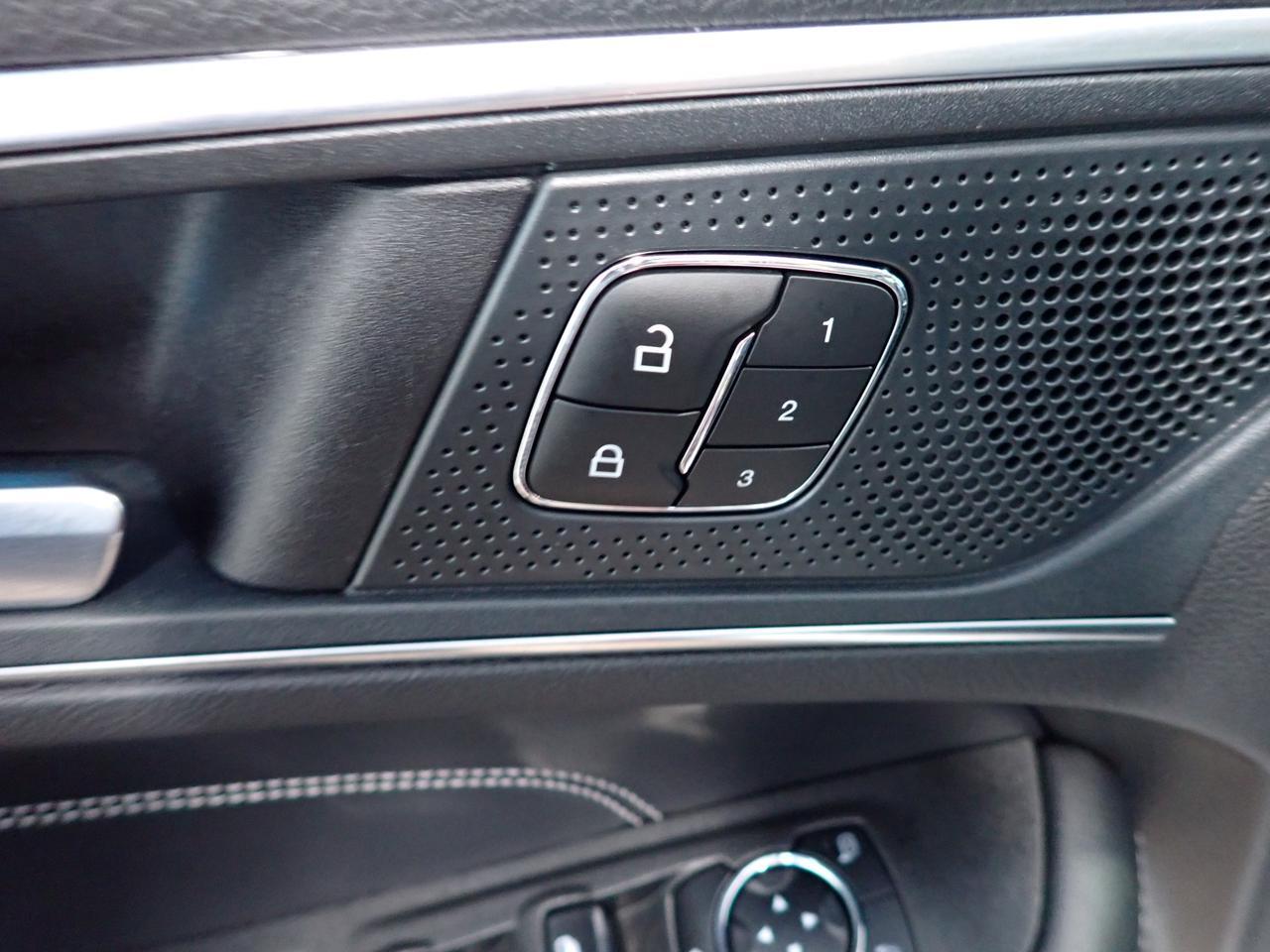 2024 Ford Edge Titanium AWD LEATHER SUNROOF Listowel ON