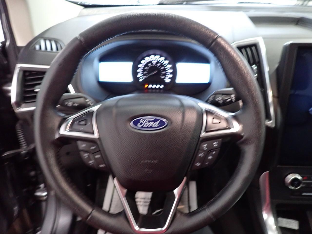 2024 Ford Edge Titanium AWD LEATHER SUNROOF Listowel ON
