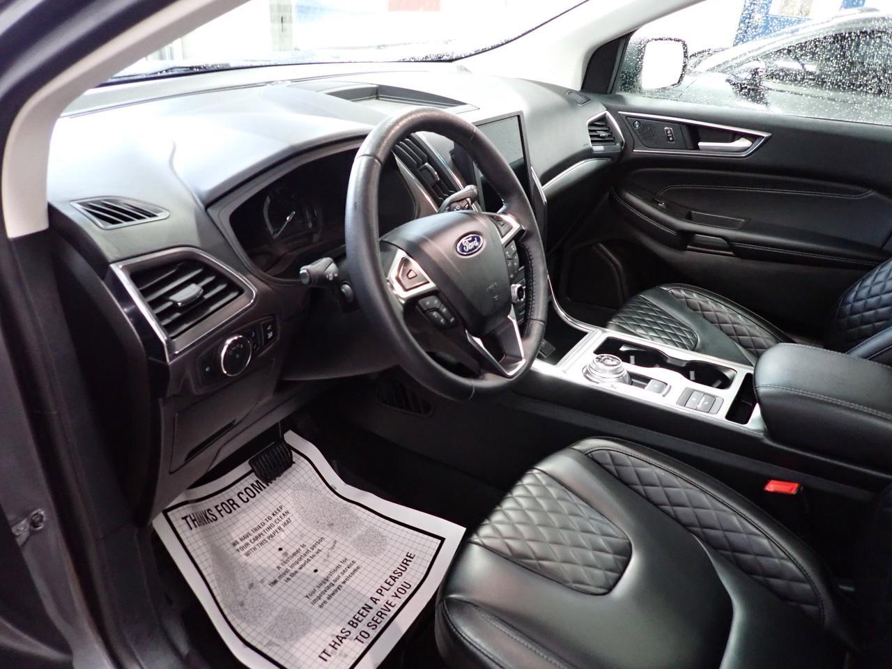 2024 Ford Edge Titanium AWD LEATHER SUNROOF Listowel ON