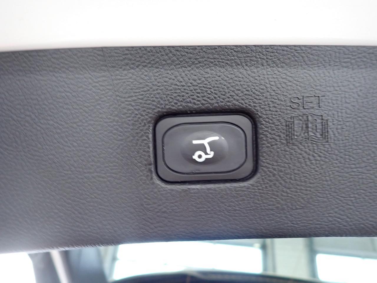 2024 Ford Edge Titanium AWD LEATHER SUNROOF Listowel ON