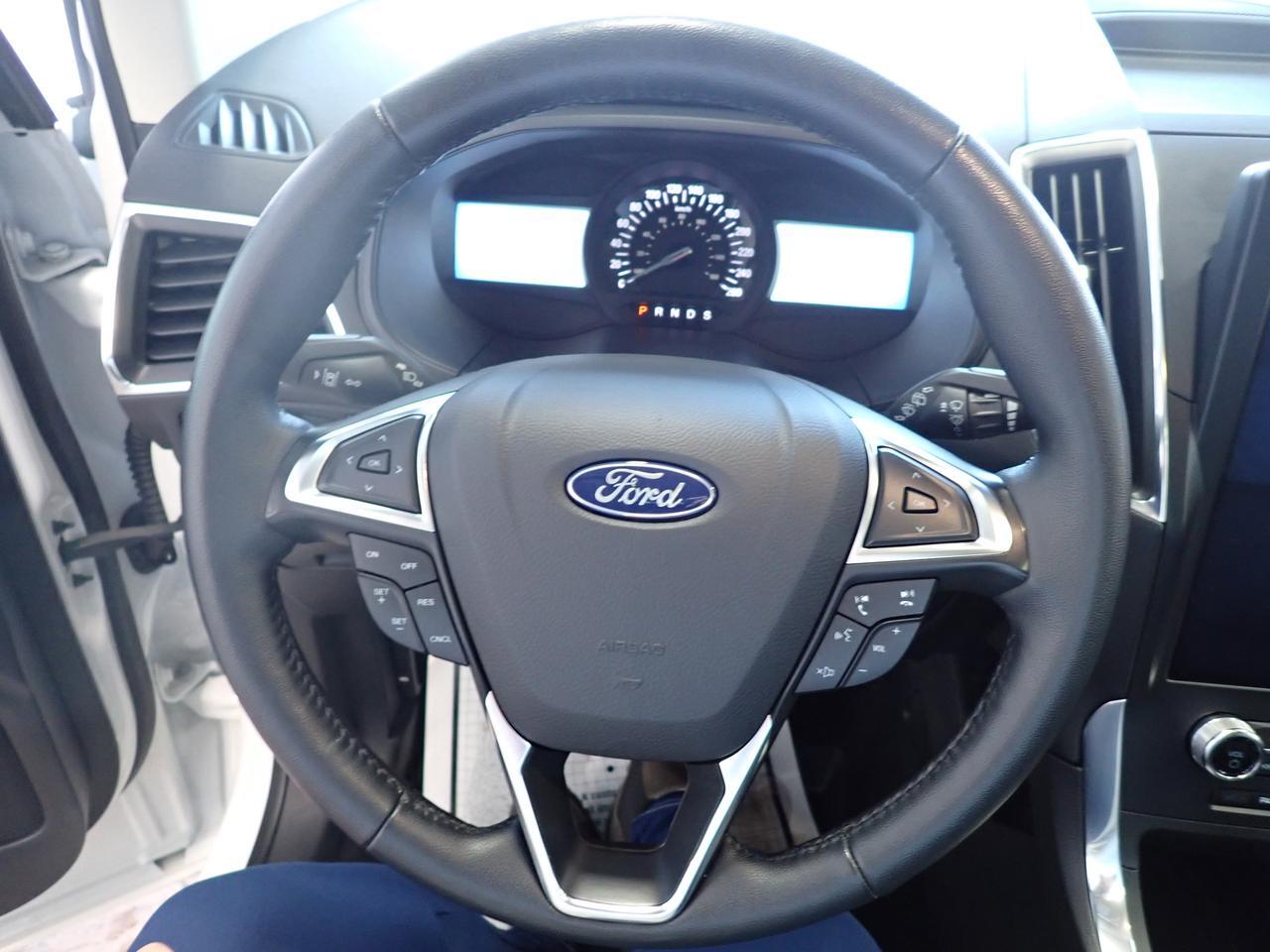 2024 Ford Edge Titanium AWD LEATHER SUNROOF Listowel ON