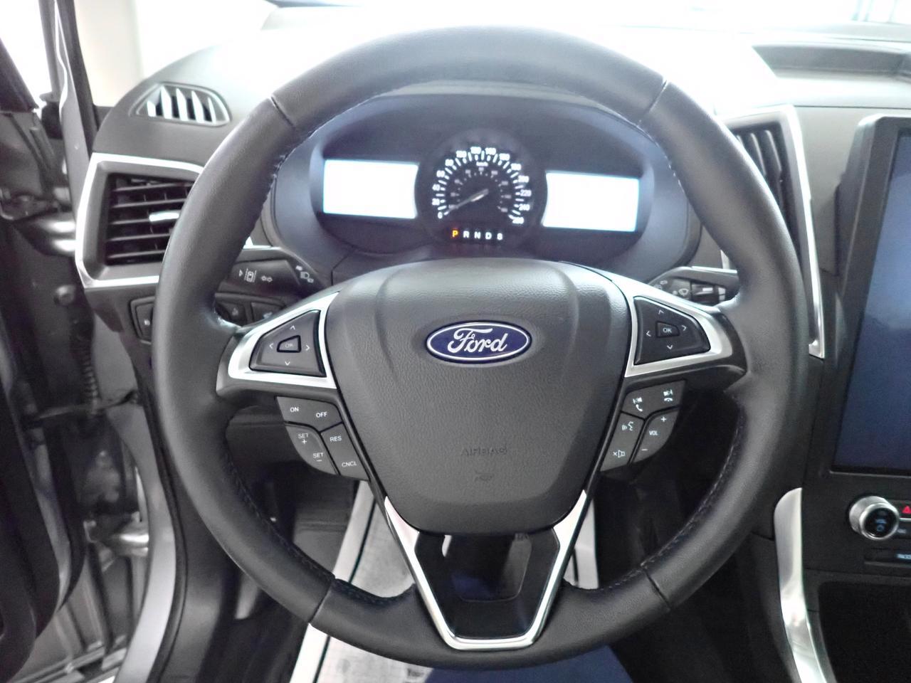 2024 Ford Edge Titanium AWD LEATHER SUNROOF Listowel ON