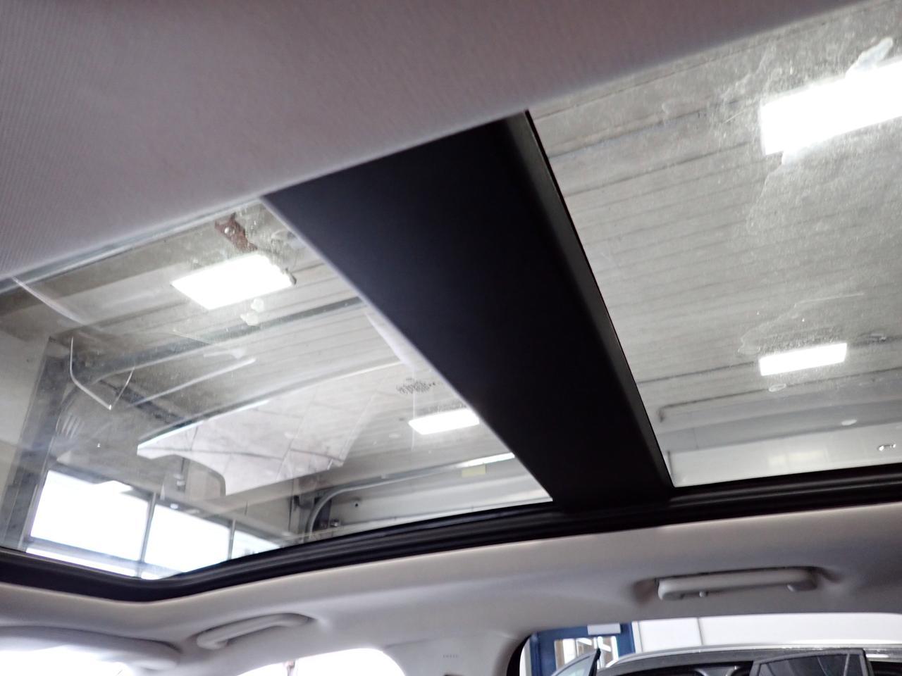 2024 Ford Edge Titanium AWD LEATHER SUNROOF Listowel ON