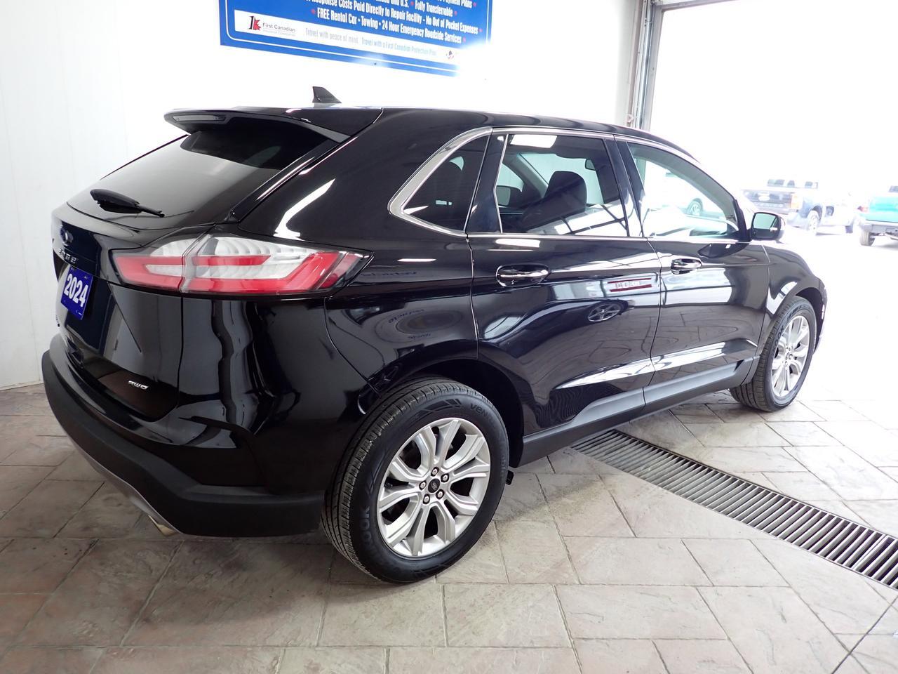 2024 Ford Edge Titanium AWD LEATHER SUNROOF Listowel ON