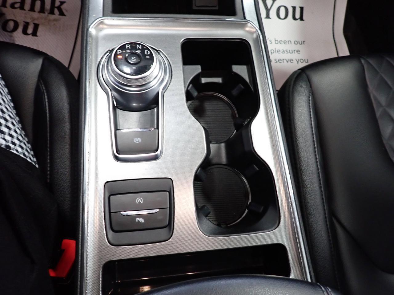 2024 Ford Edge Titanium AWD LEATHER SUNROOF Listowel ON