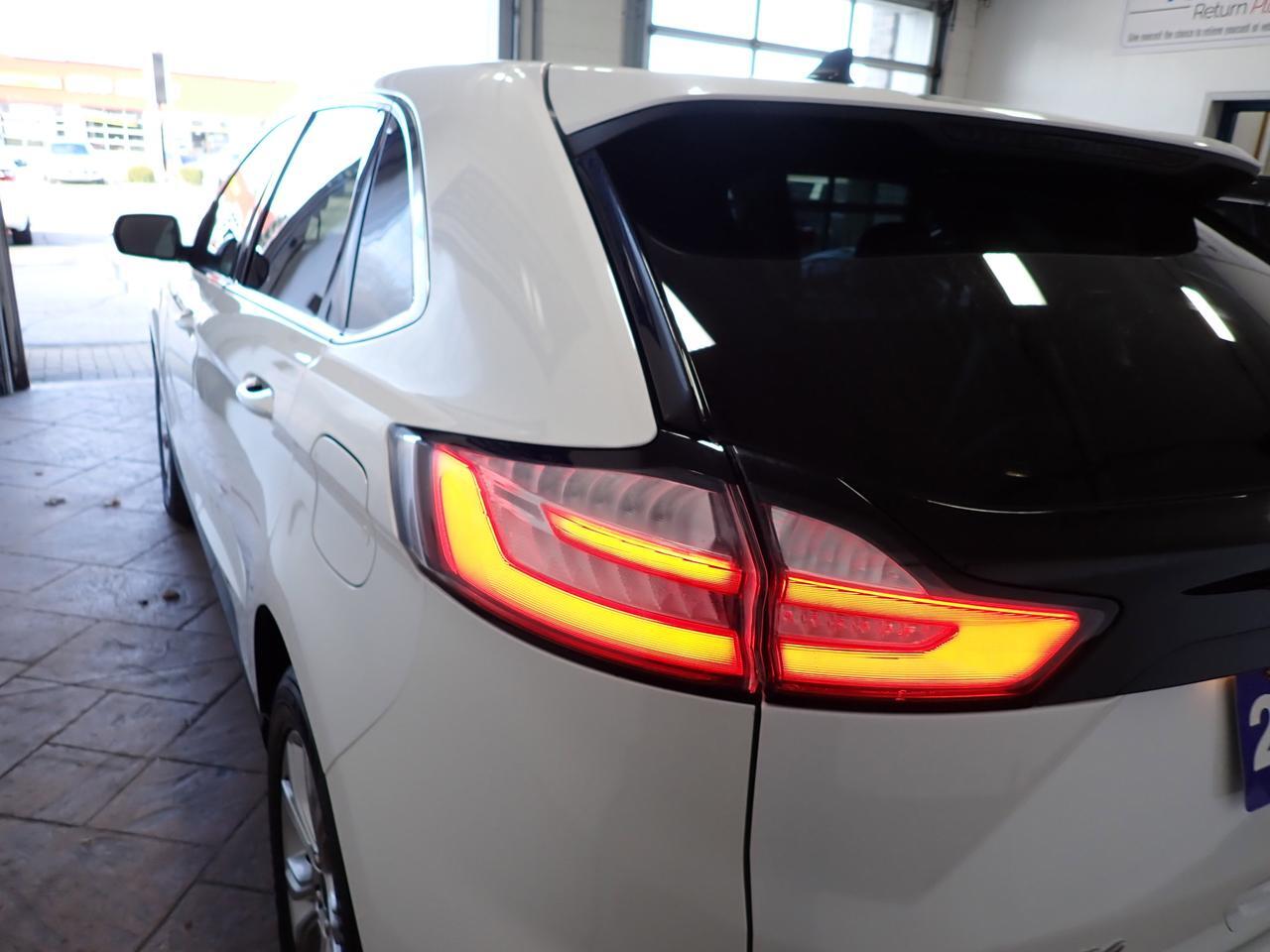 2024 Ford Edge Titanium AWD LEATHER SUNROOF Listowel ON